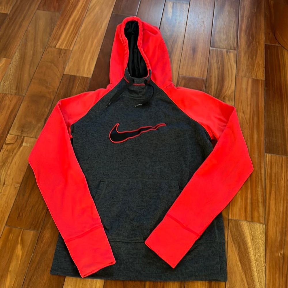 XS Nike hoody